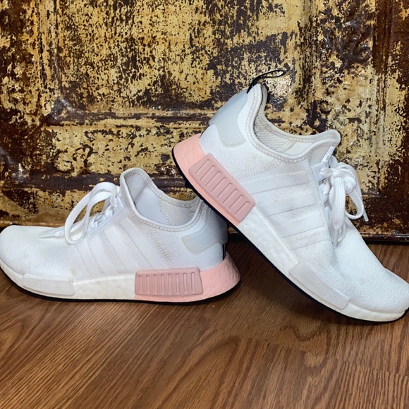 adidas NMD_R1 'Vapour Pink' 2019 - Picture 1 of 9
